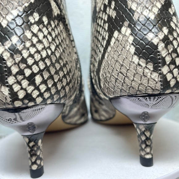 NEW Michael Kors Kadence Kitten Bootie EMB Faux Leather Color Sand Size 10M Box. - Picture 6 of 17